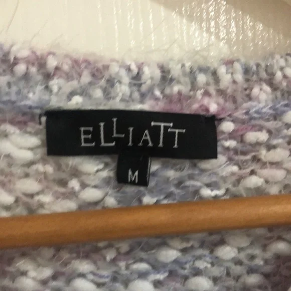 (👚3 for $20) Shaggy knitted comfy jumper (fit a Small) - Picture 3 of 4